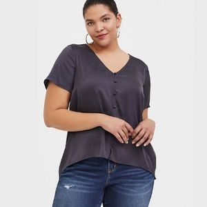 Torrid dark slate grey textured charmeuse button midi blouse size 00